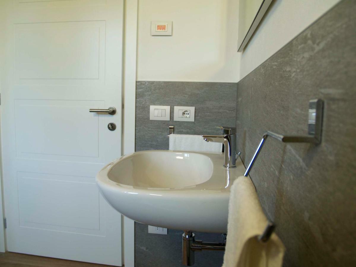 Casa Il Cedro Apartment Verbania Ngoại thất bức ảnh